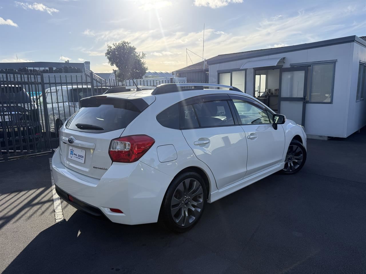 Vehicle image 5