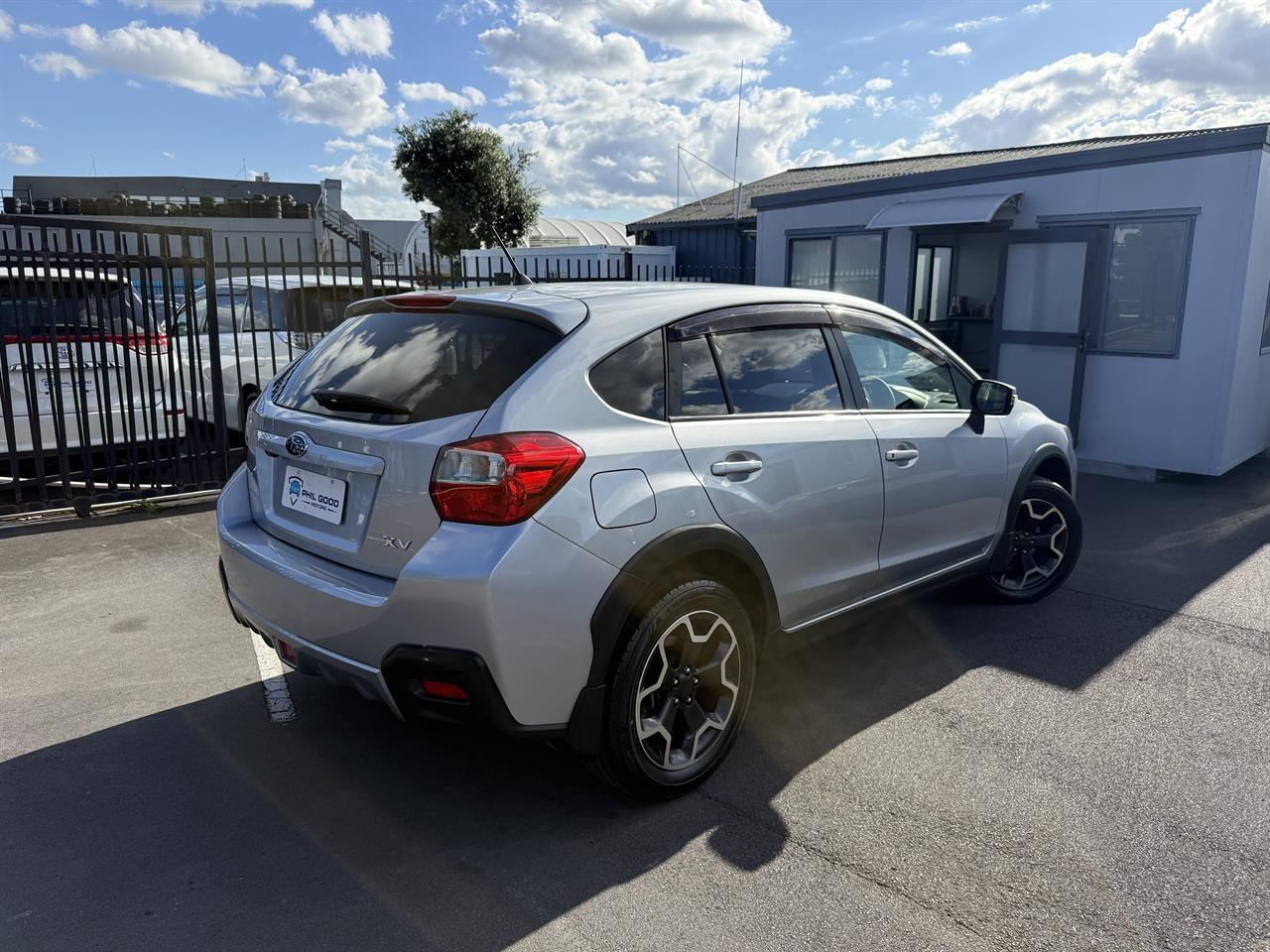 Vehicle image 5