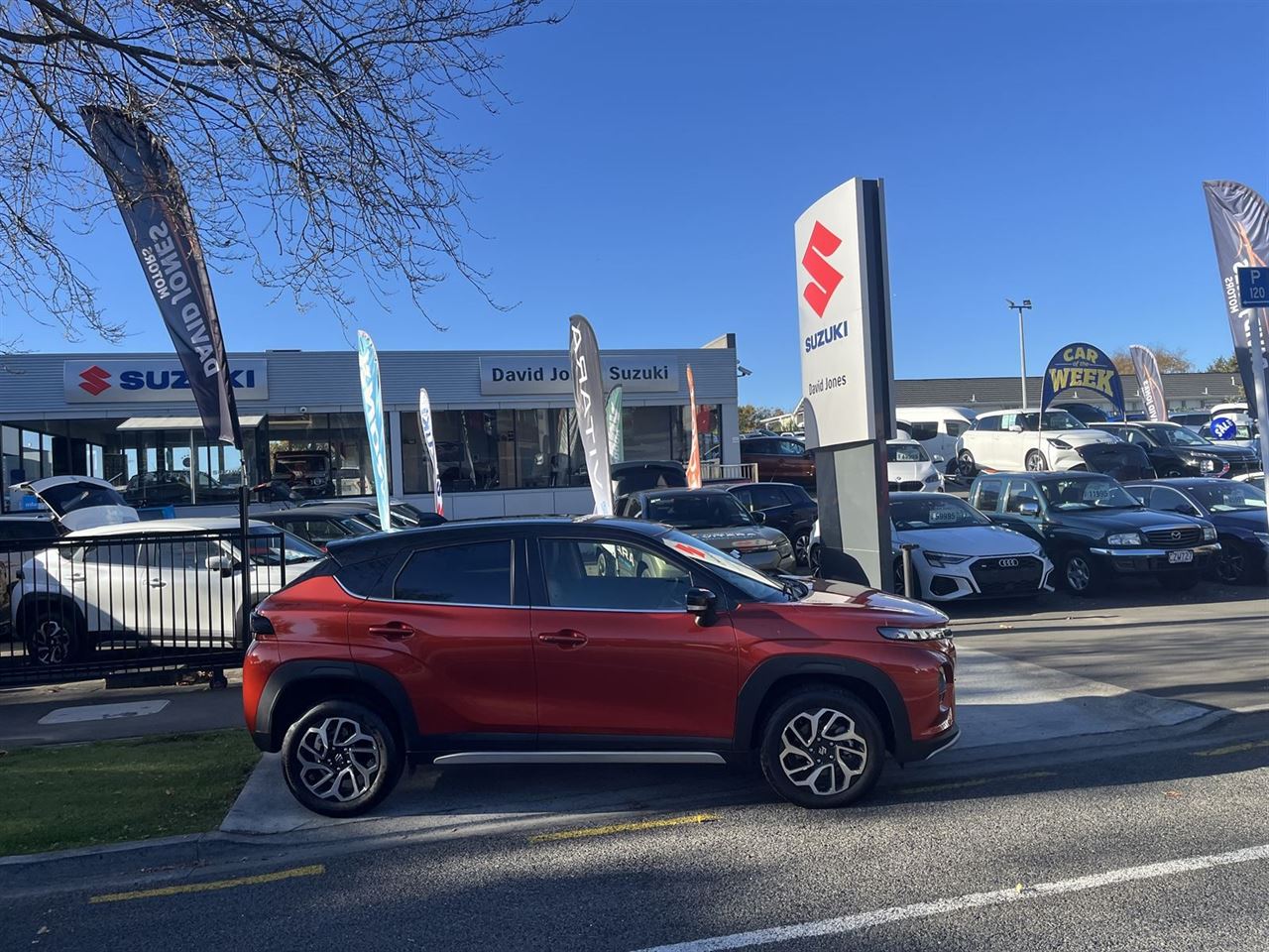 Vehicle image 3