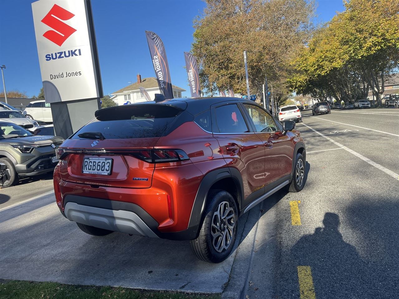 Vehicle image 4