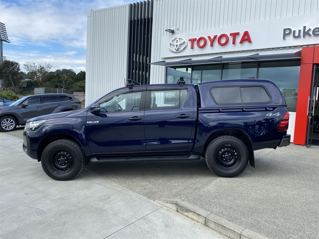 Vehicle image 2