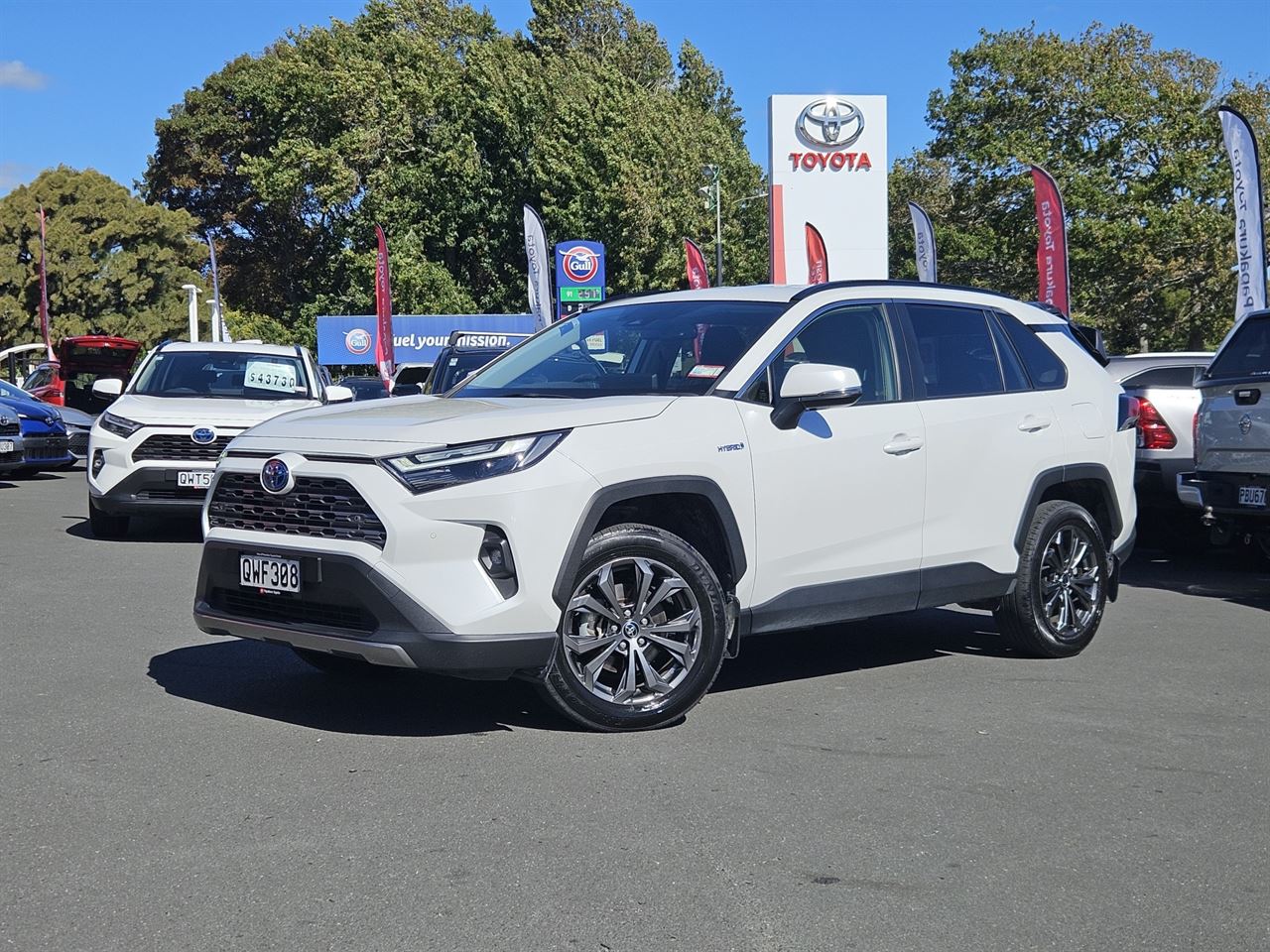 Vehicle image 2