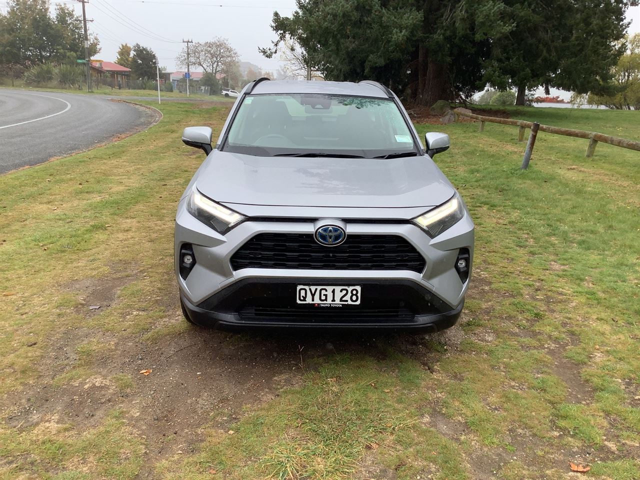 Vehicle image 3