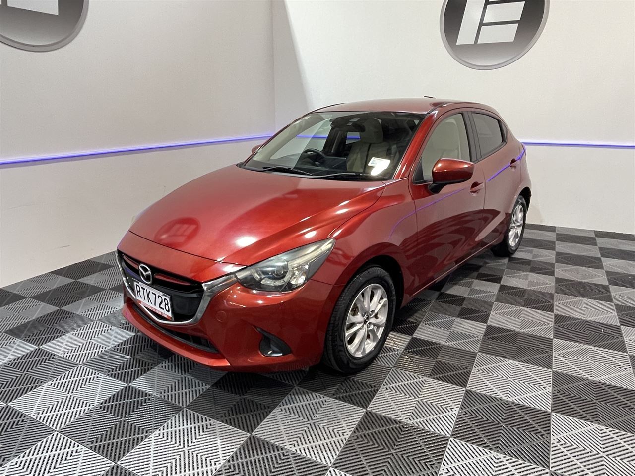 Vehicle image 3