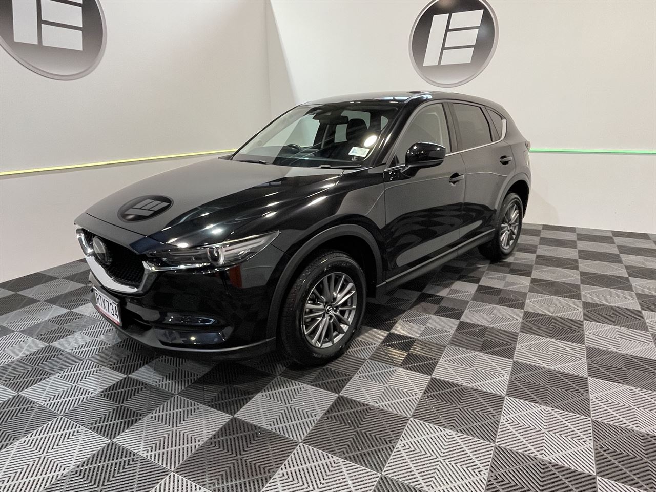 Vehicle image 3