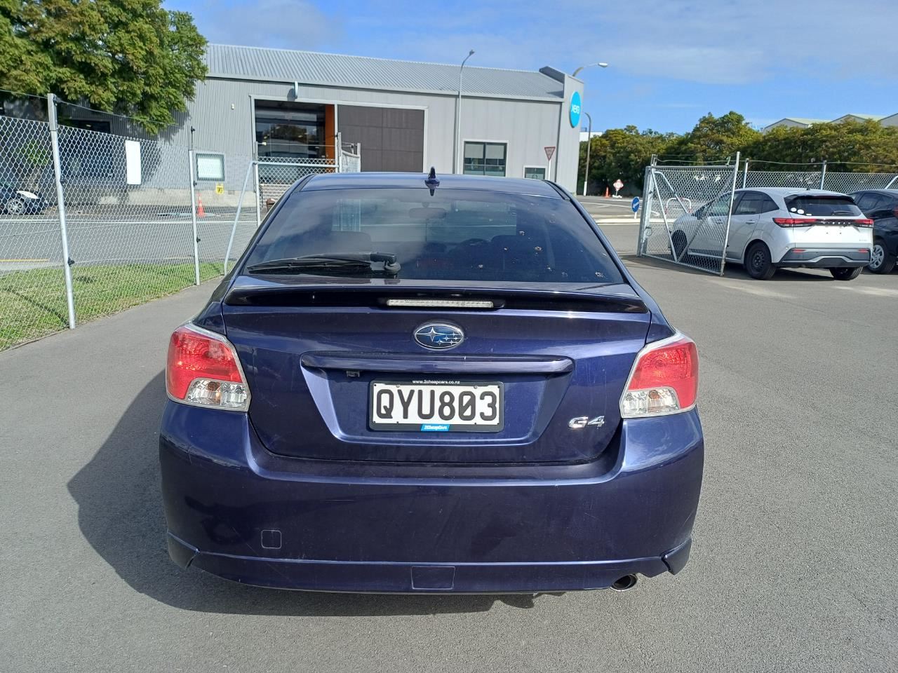Vehicle image 5