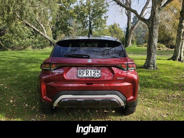 Vehicle image 4