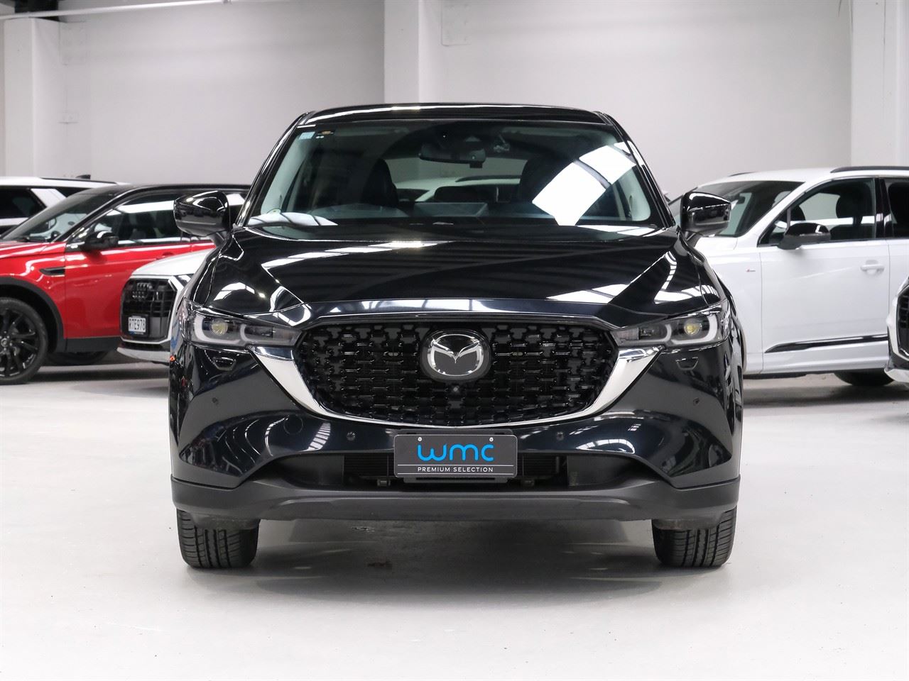 Vehicle image 3