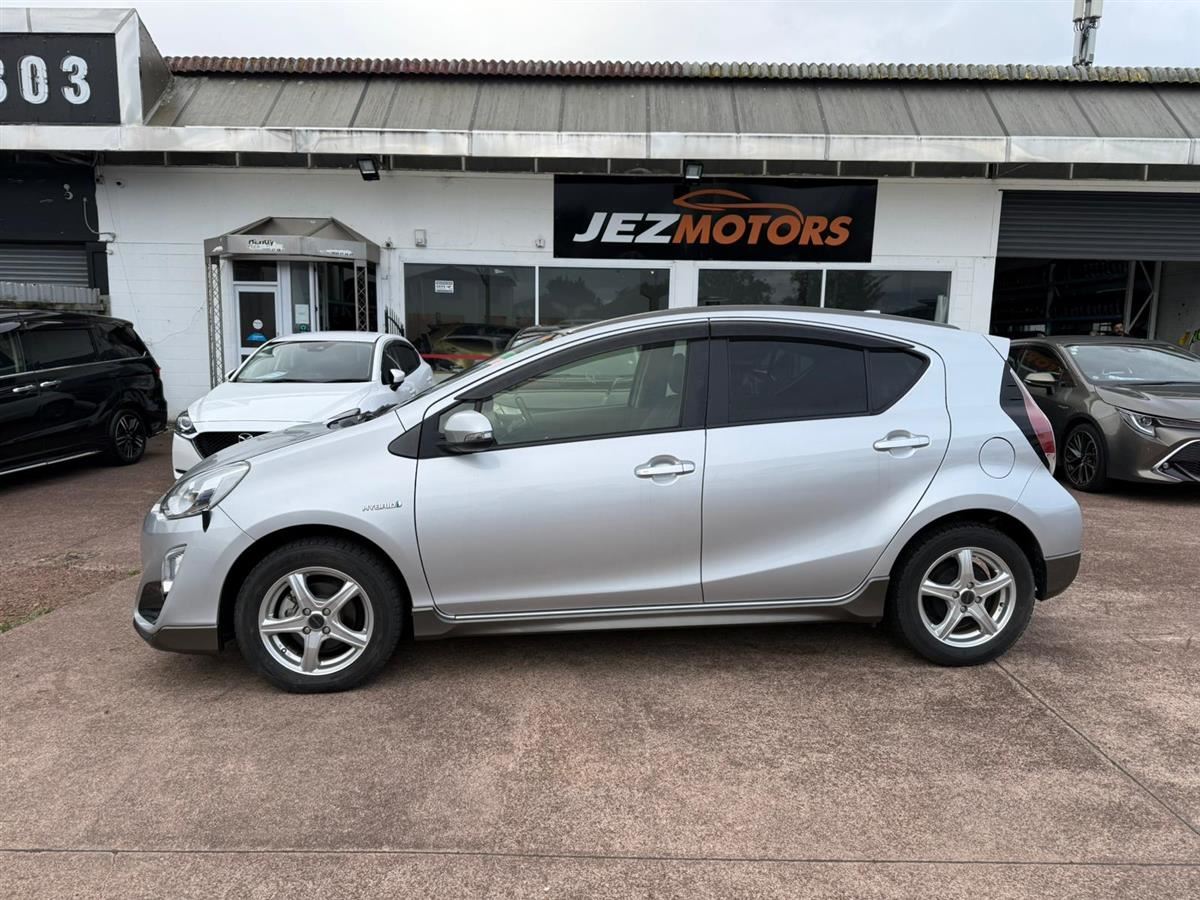 Vehicle image 2