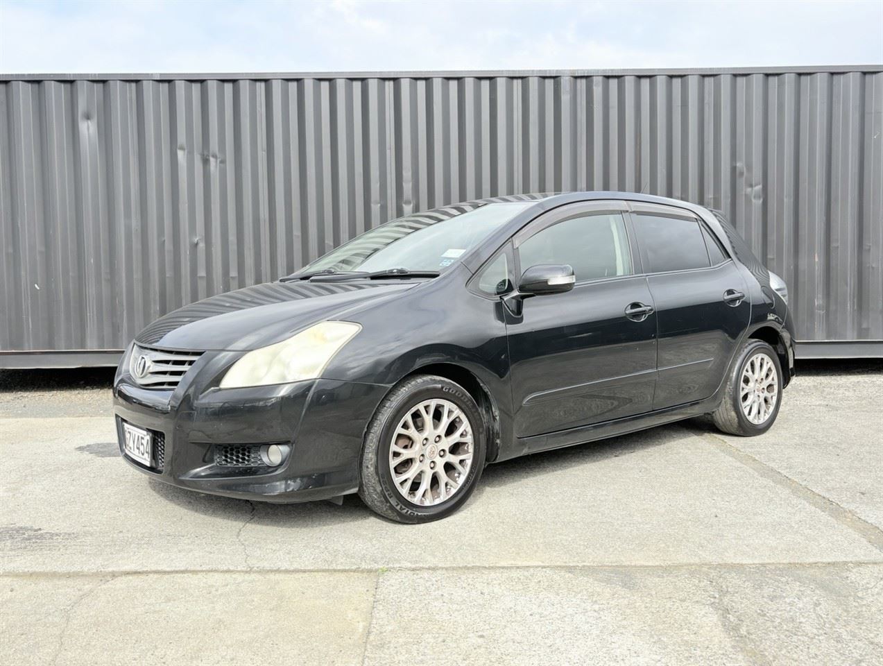 Vehicle image 1