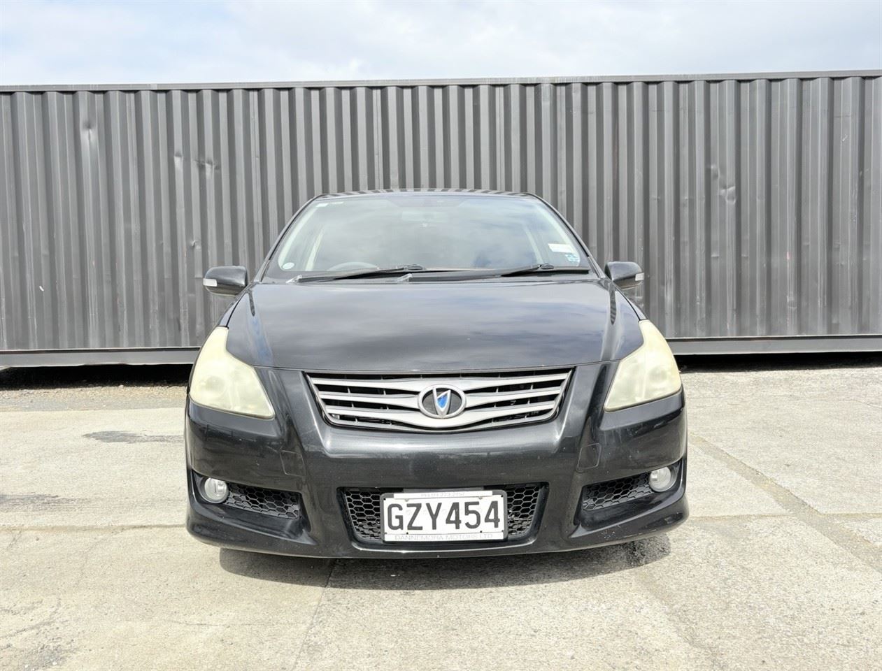 Vehicle image 3