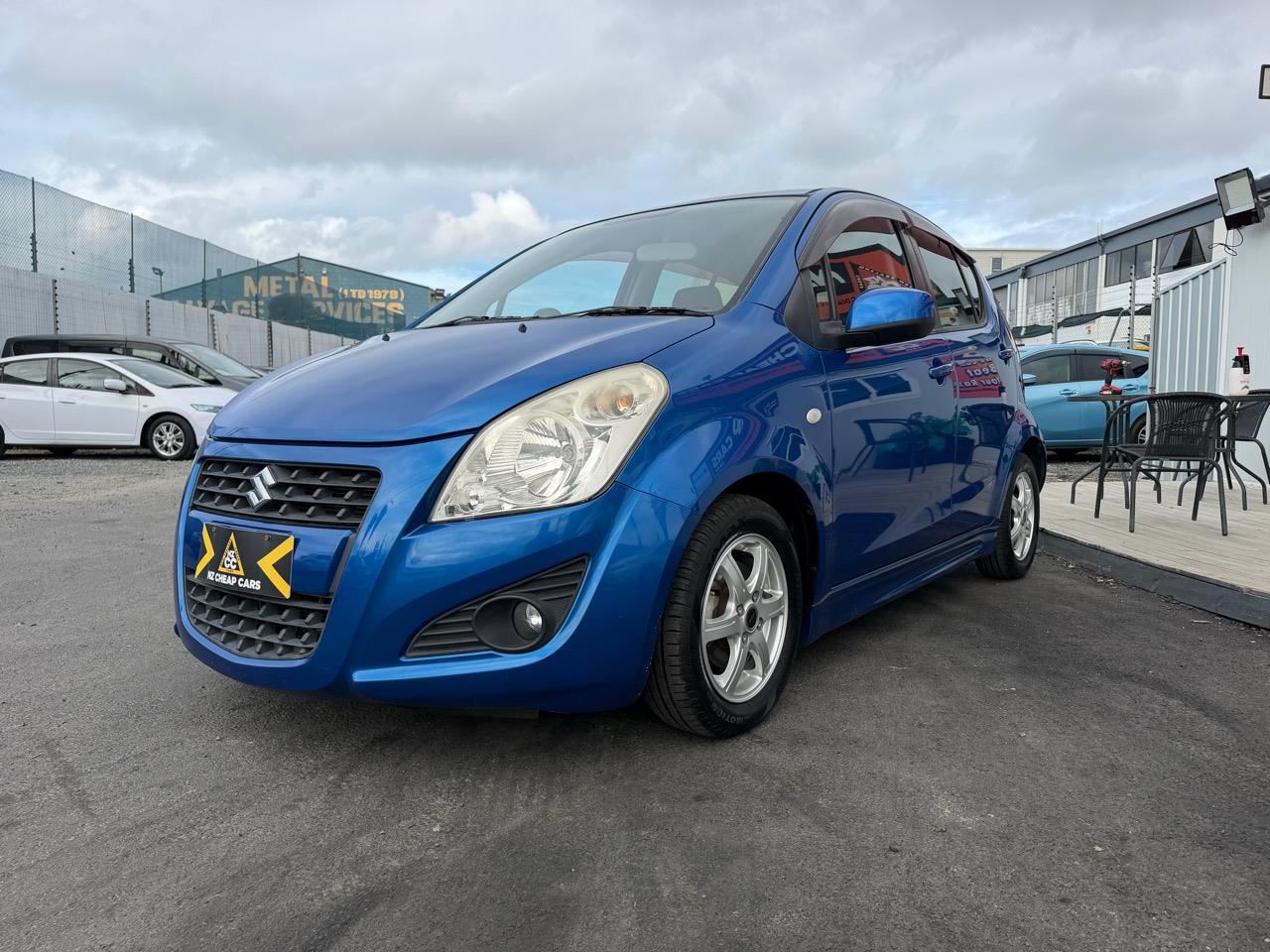 Vehicle image 3