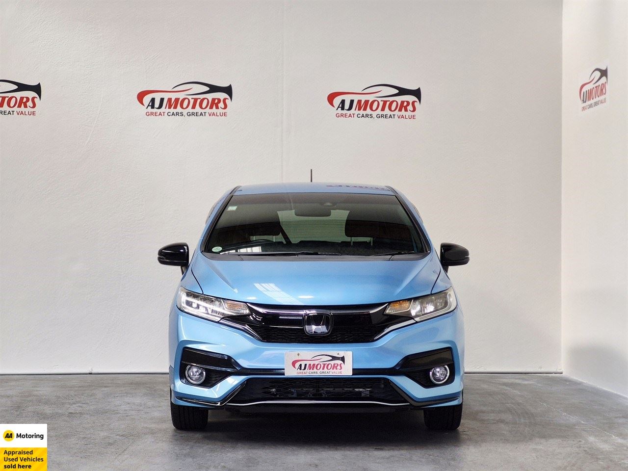 Vehicle image 2