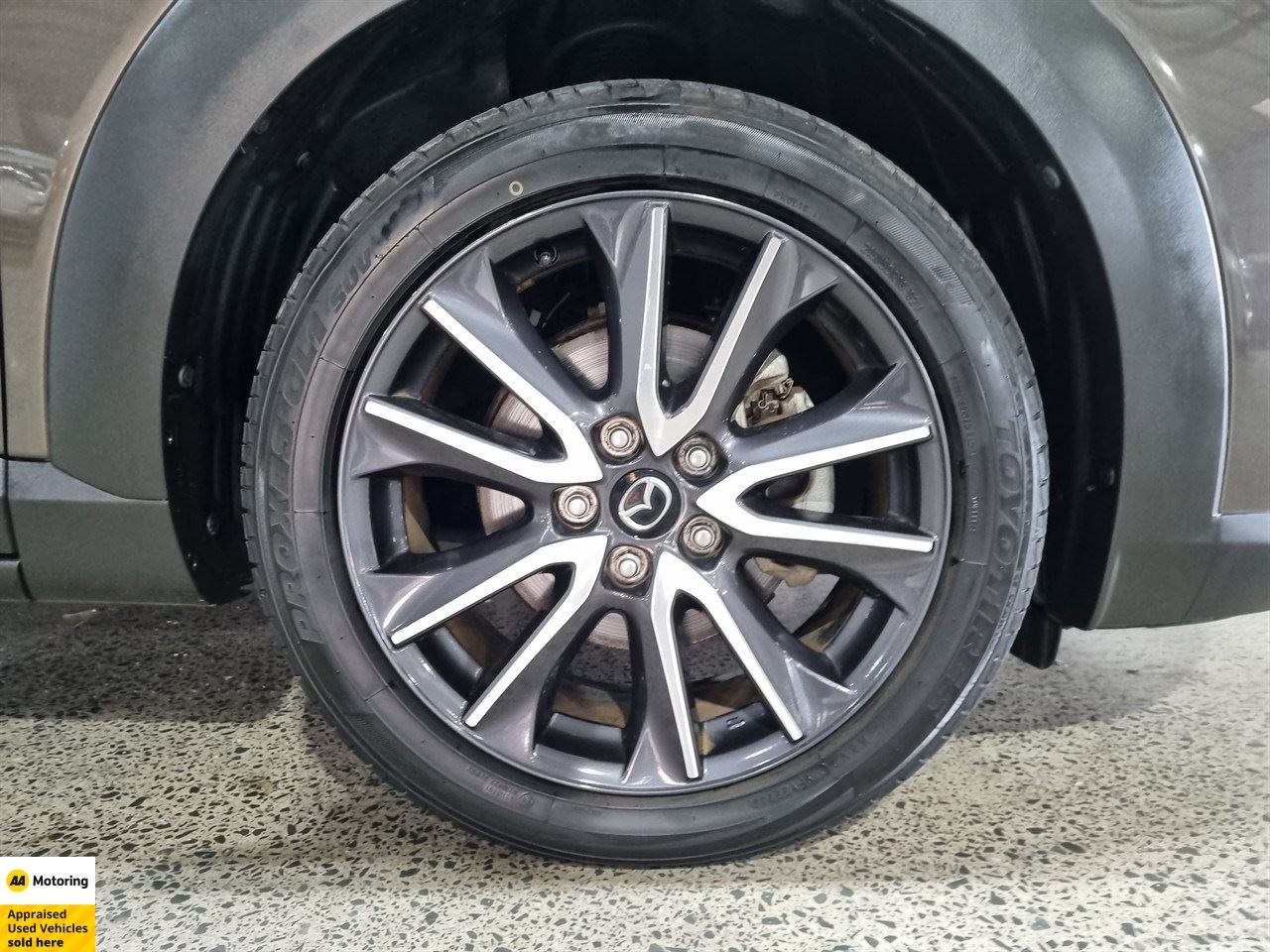 Vehicle image 3