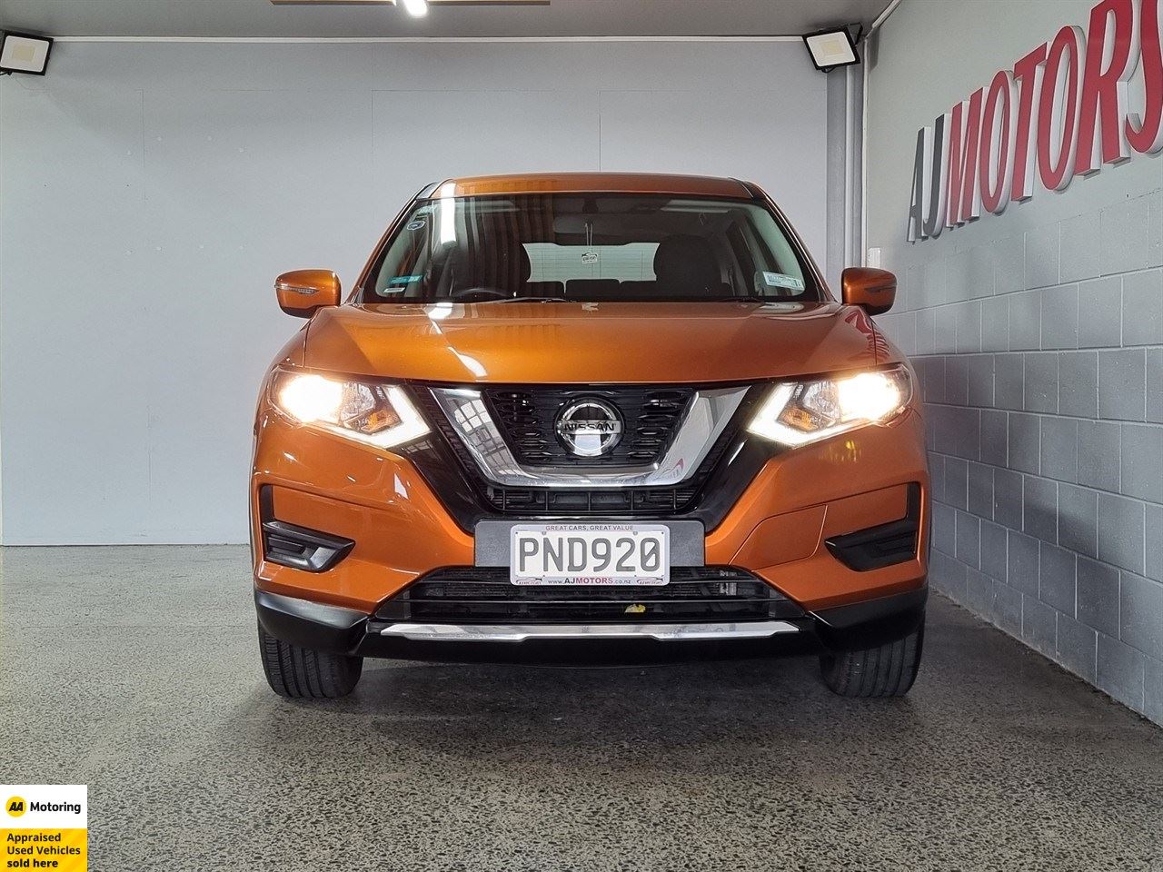 Vehicle image 2