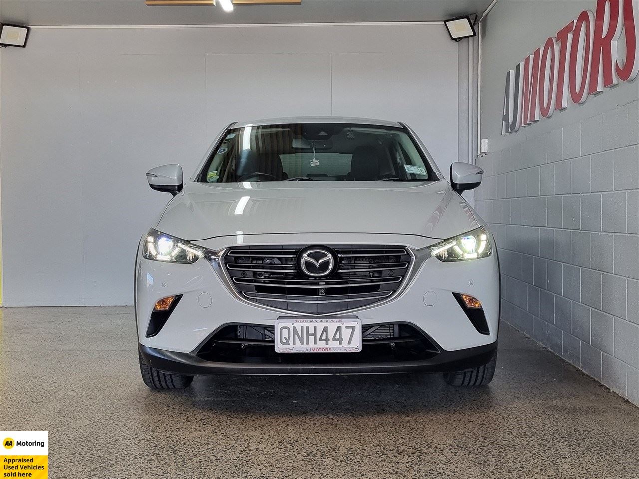 Vehicle image 2