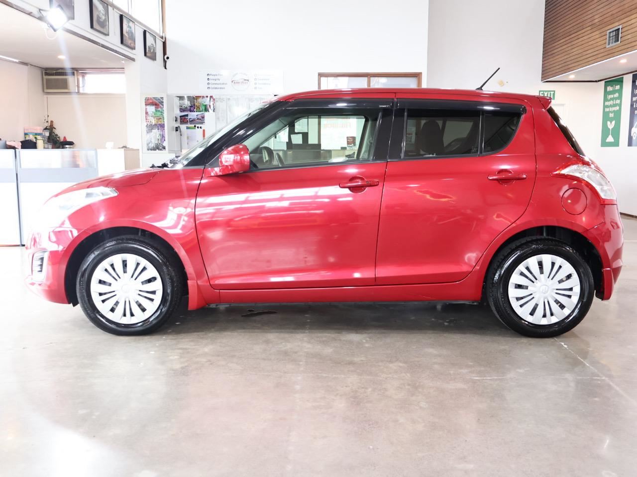 Vehicle image 5