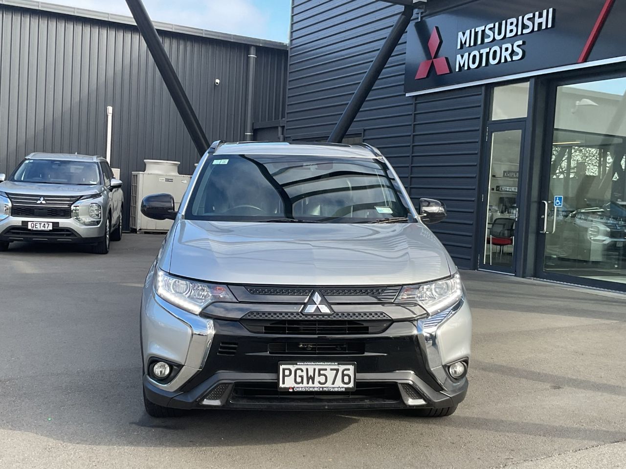 Vehicle image 2