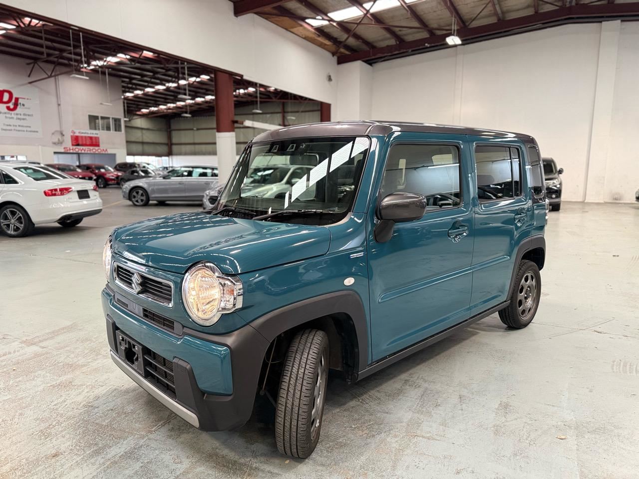 Vehicle image 5