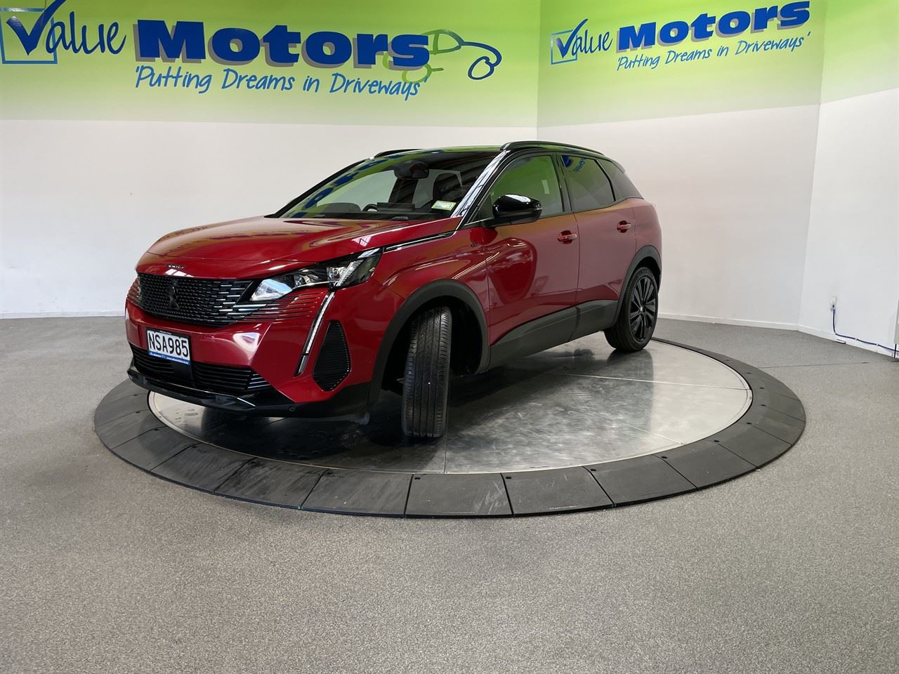 Vehicle image 3