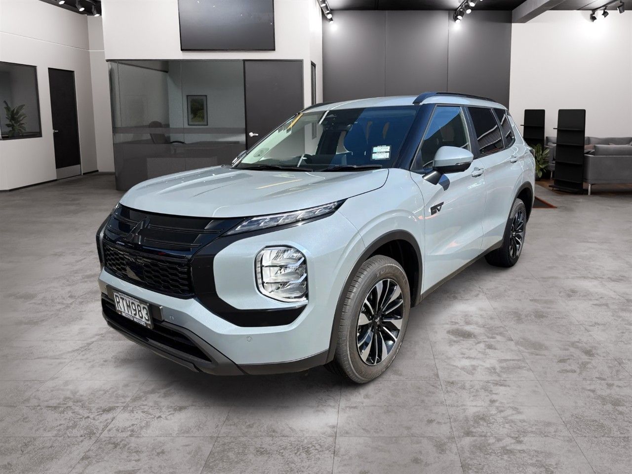 Vehicle image 1