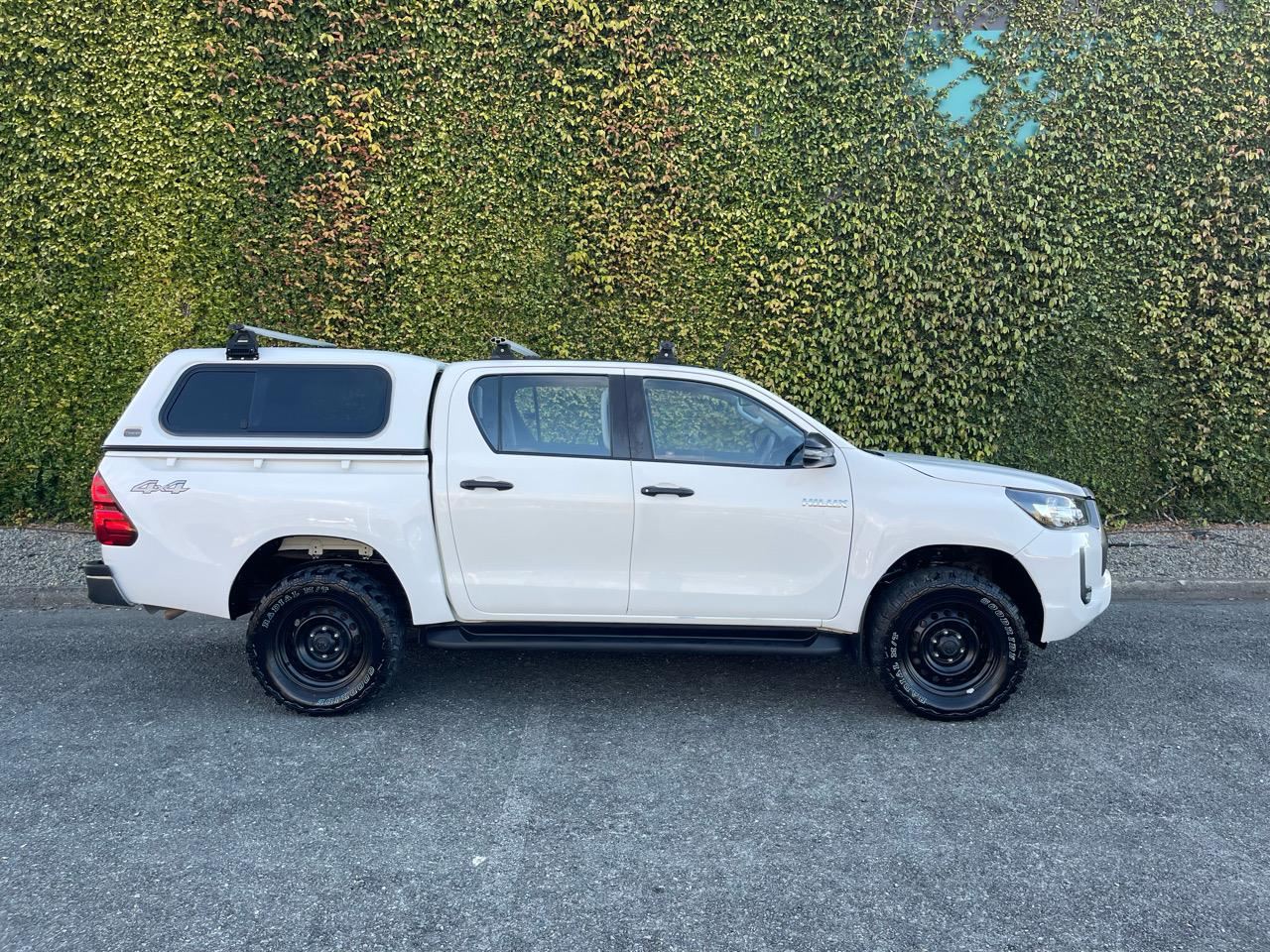 Vehicle image 2