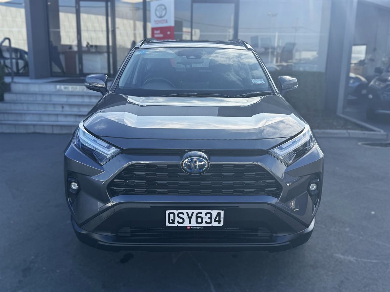 Vehicle image 2