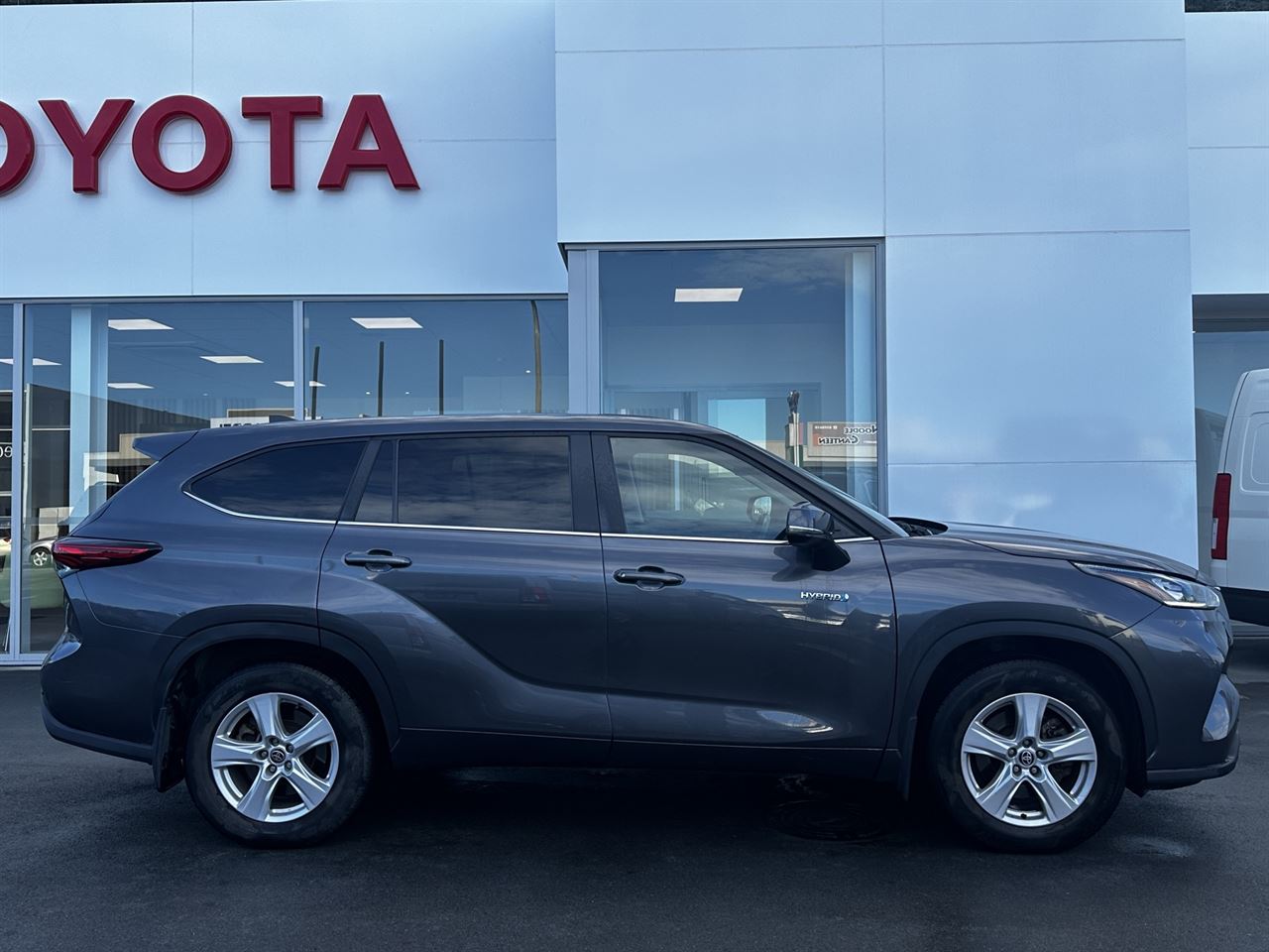 Vehicle image 2