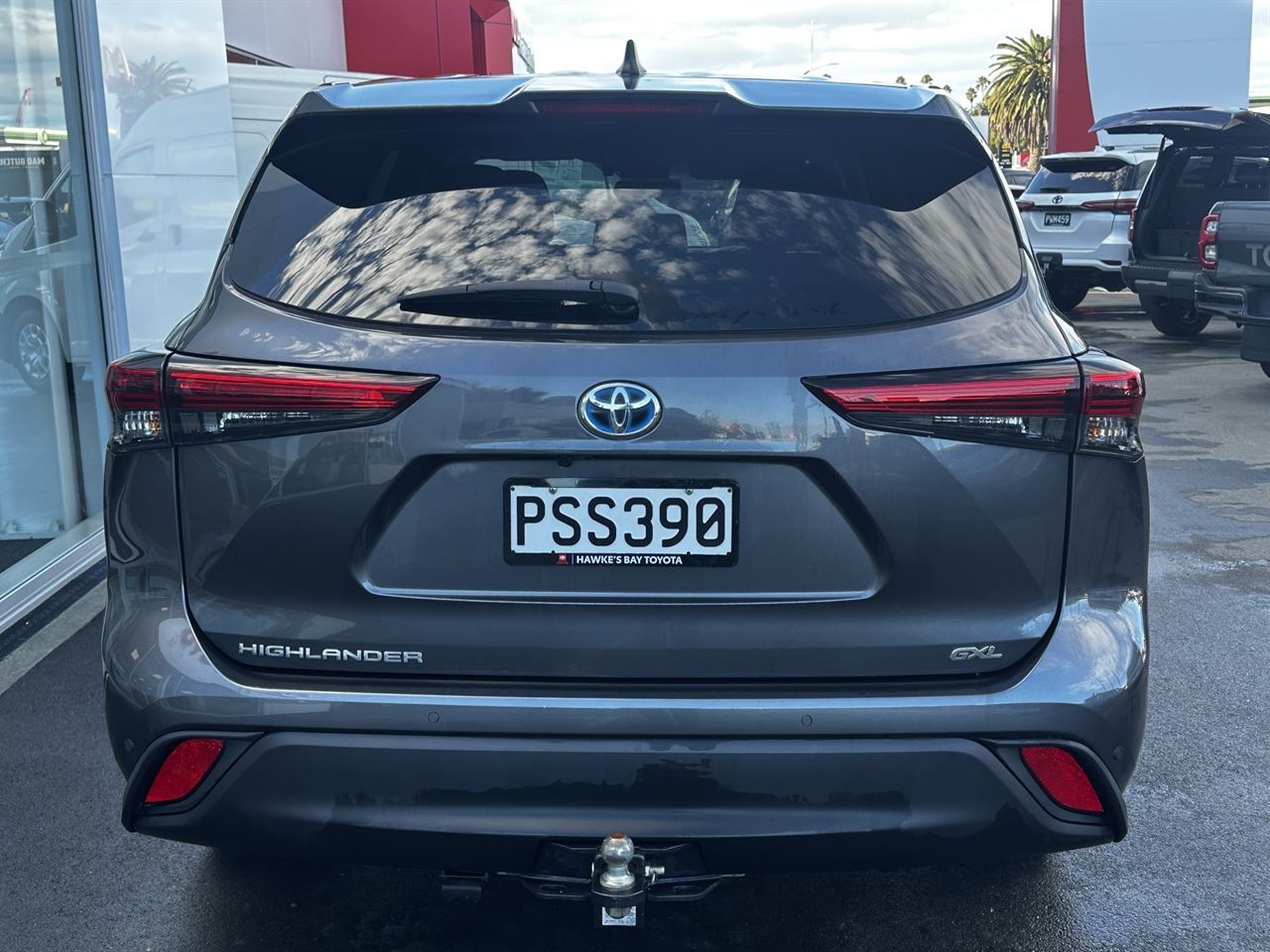 Vehicle image 4