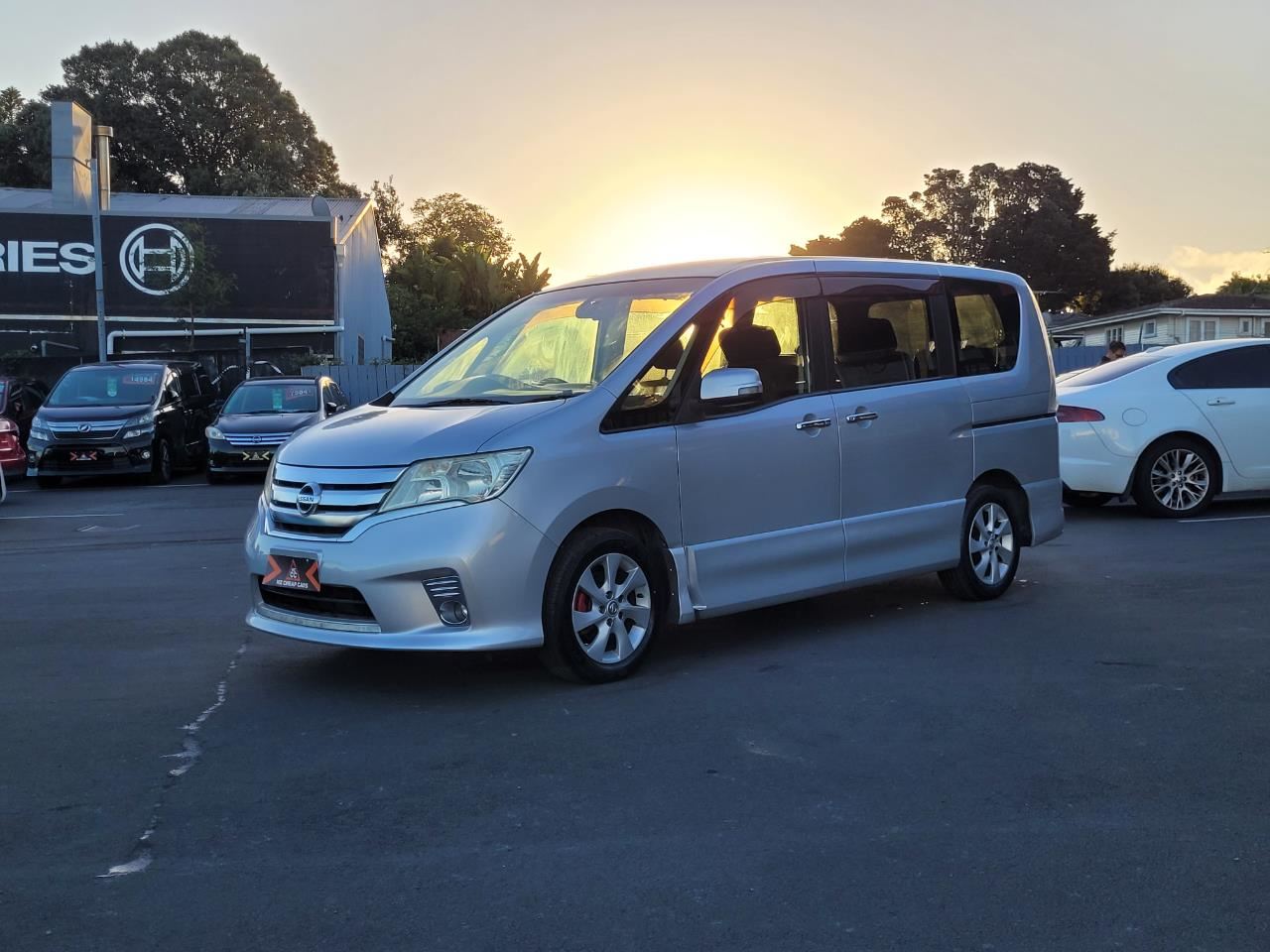 Vehicle image 3