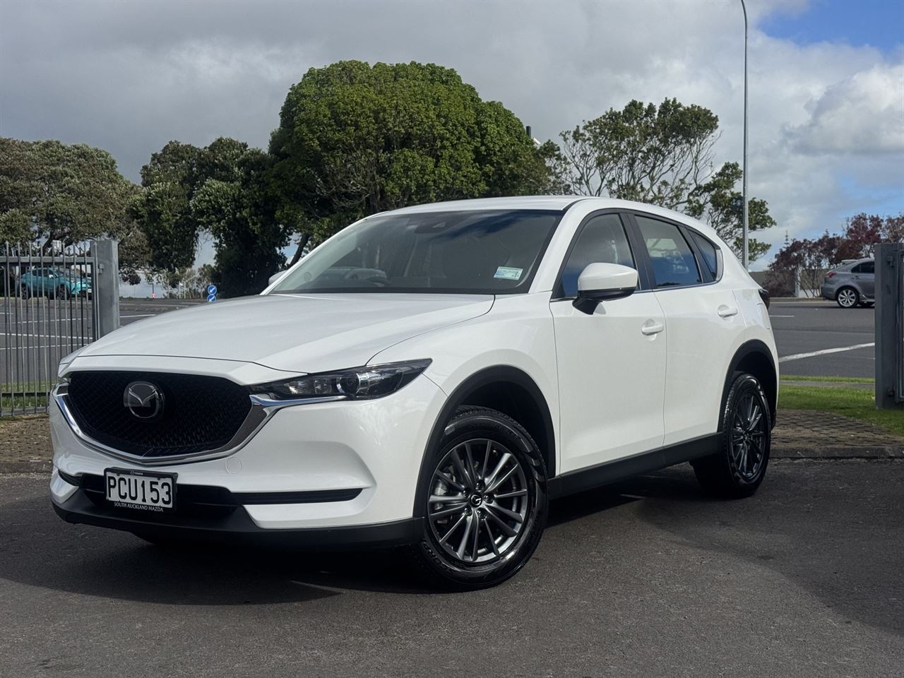 Vehicle image 1