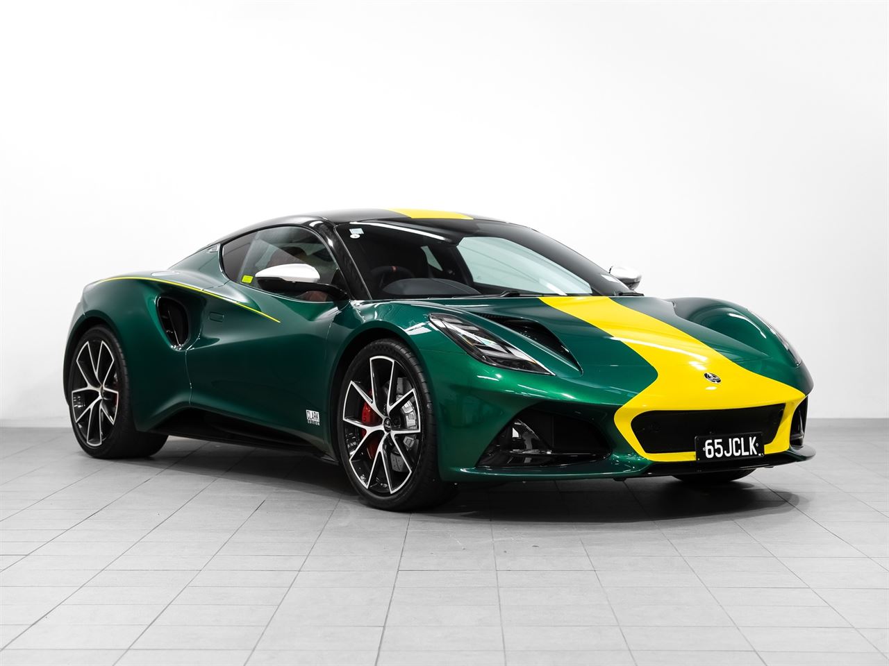 Vehicle image 1