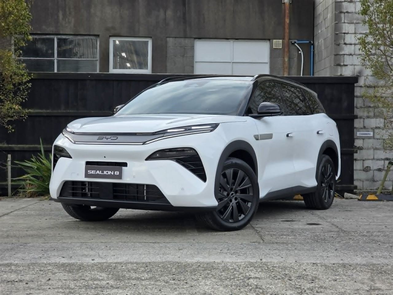 Vehicle image 2