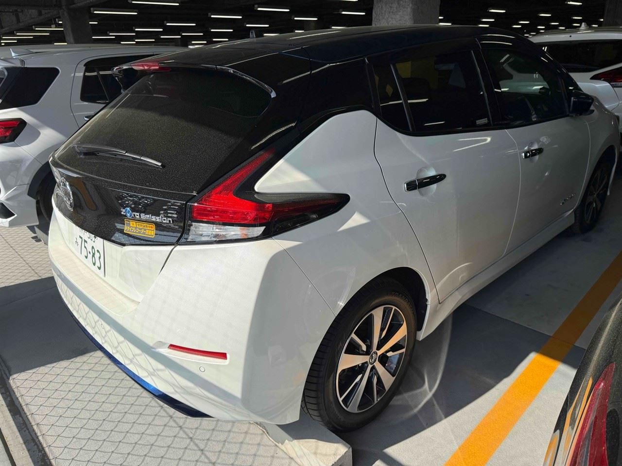 Vehicle image 5