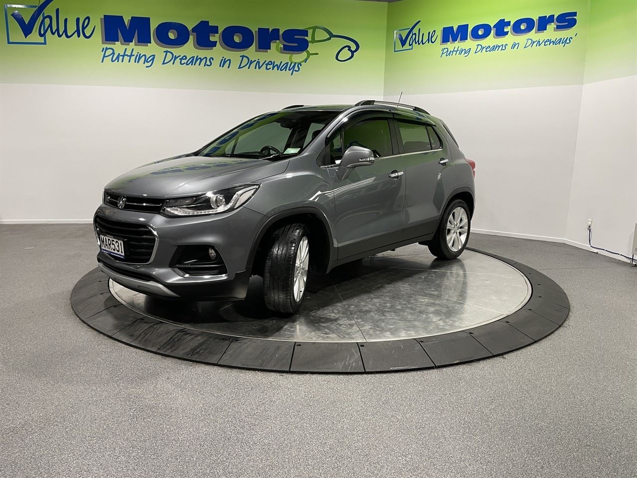 Vehicle image 3