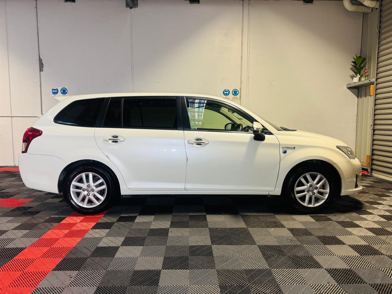 Vehicle image 3