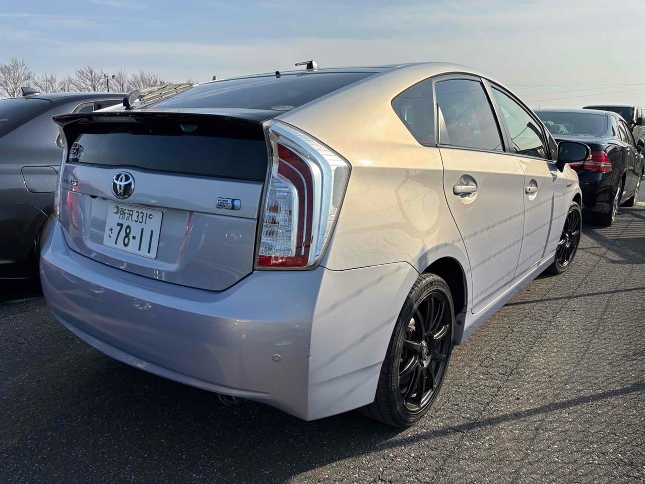 Vehicle image 2