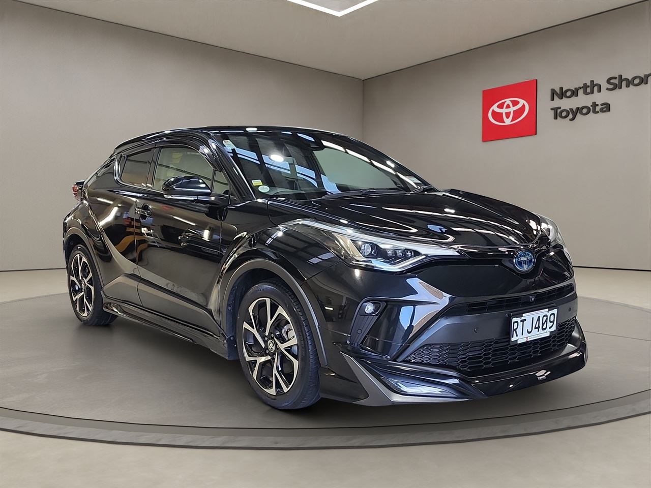 Vehicle image 1