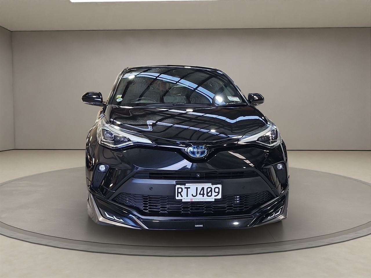 Vehicle image 2