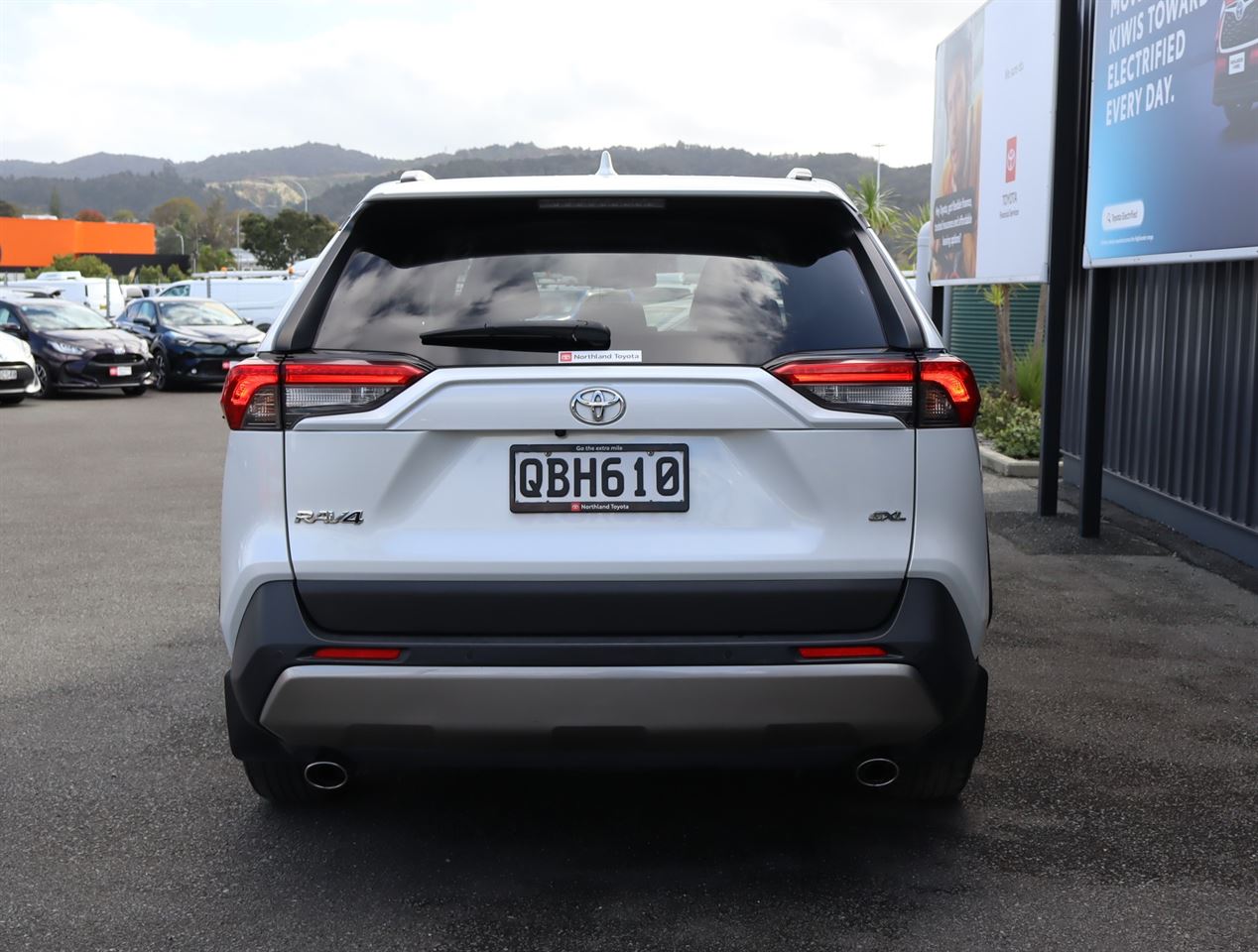 Vehicle image 2