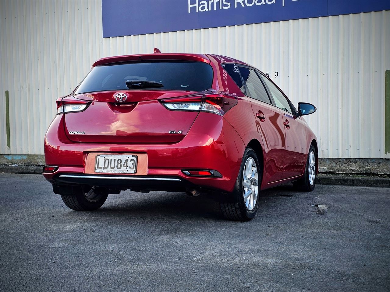 Vehicle image 3