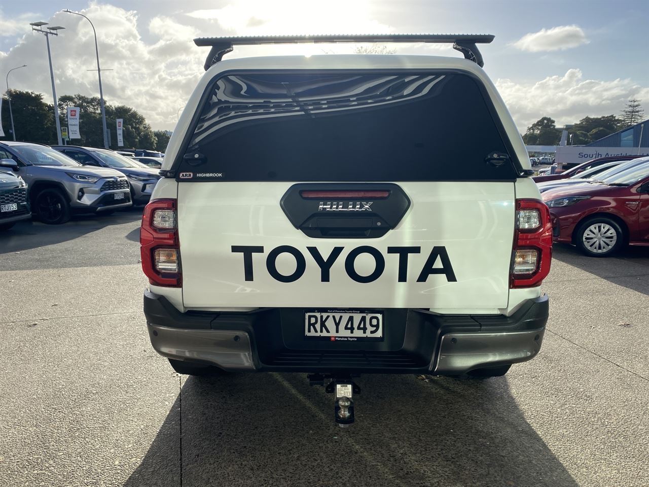 Vehicle image 3
