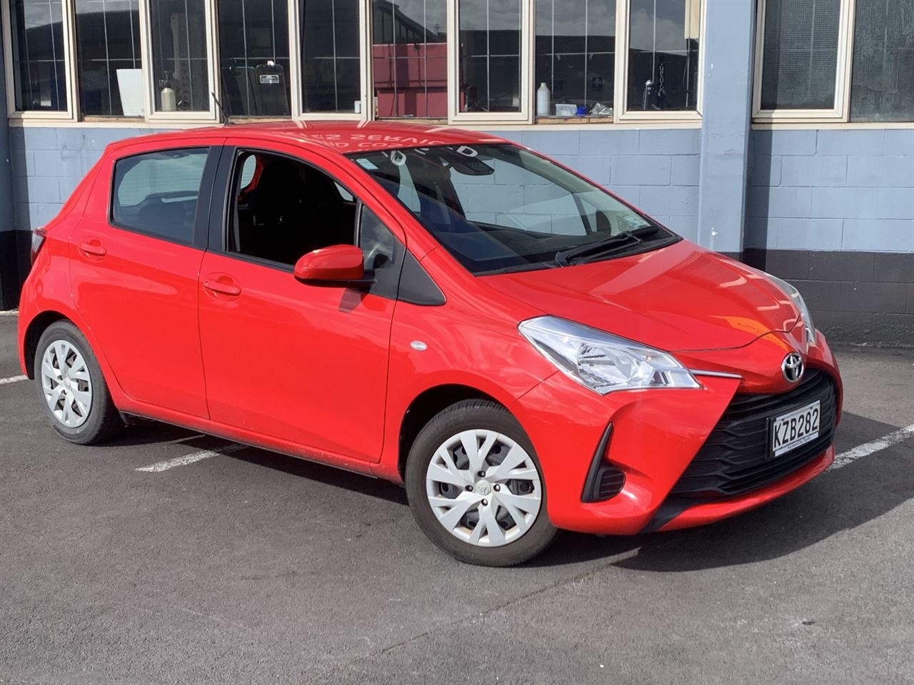 Vehicle image 1