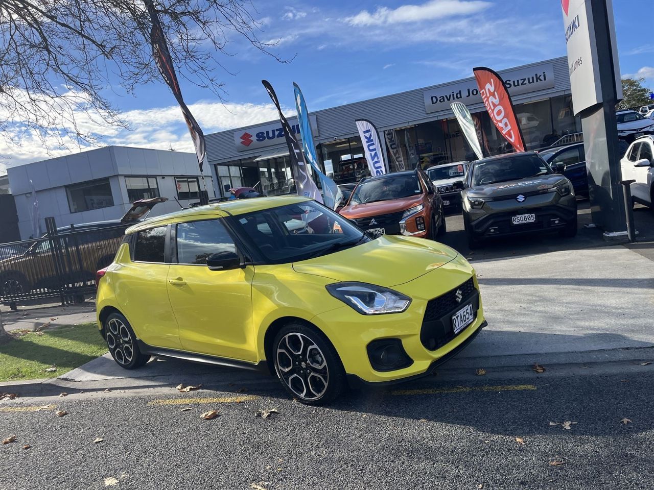 Vehicle image 1