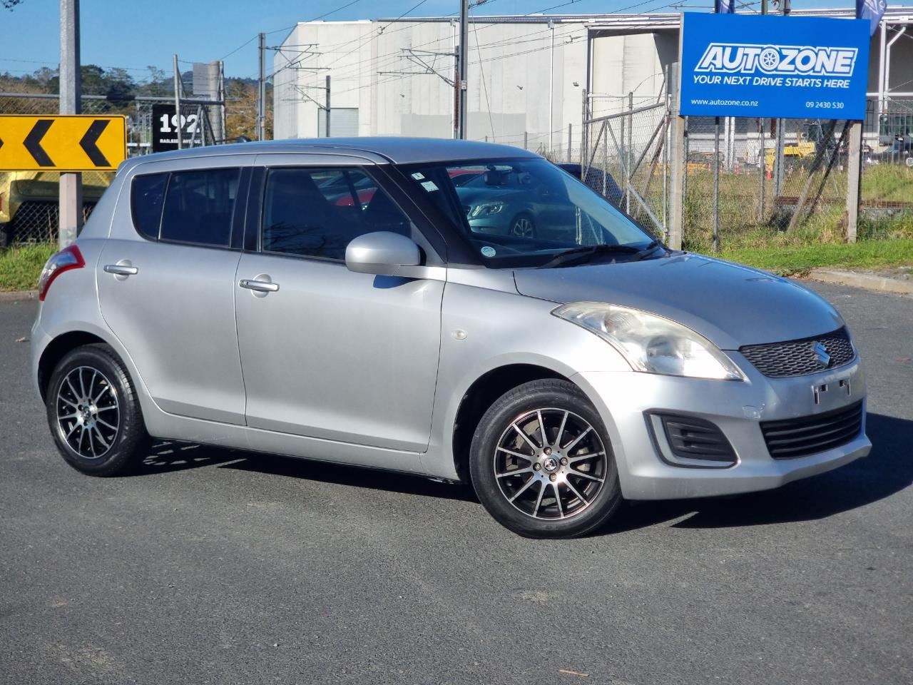 Vehicle image 1