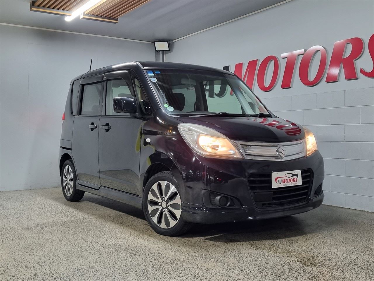 Vehicle image 1