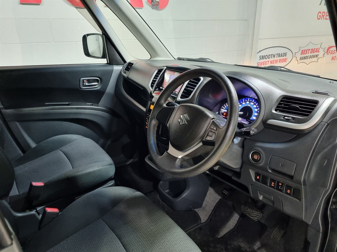 Vehicle image 3