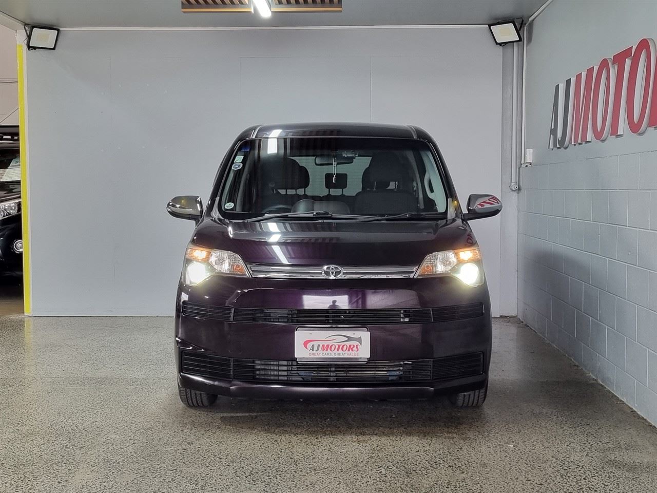Vehicle image 2