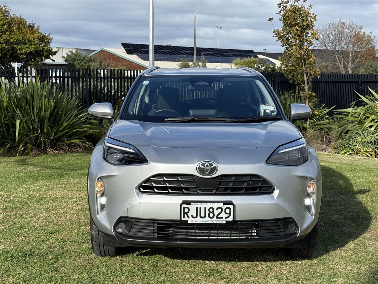 Vehicle image 2