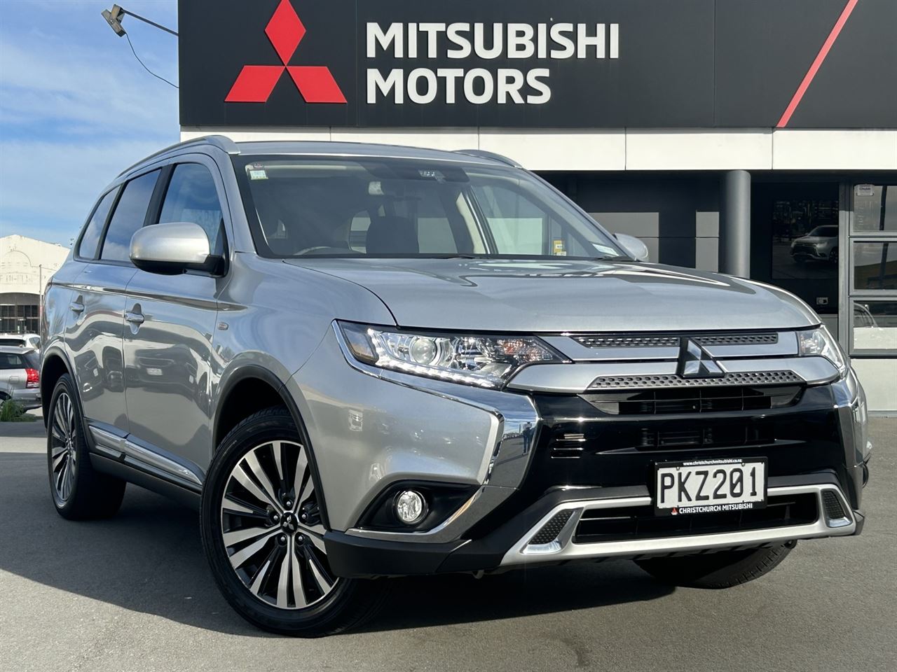 Vehicle image 1